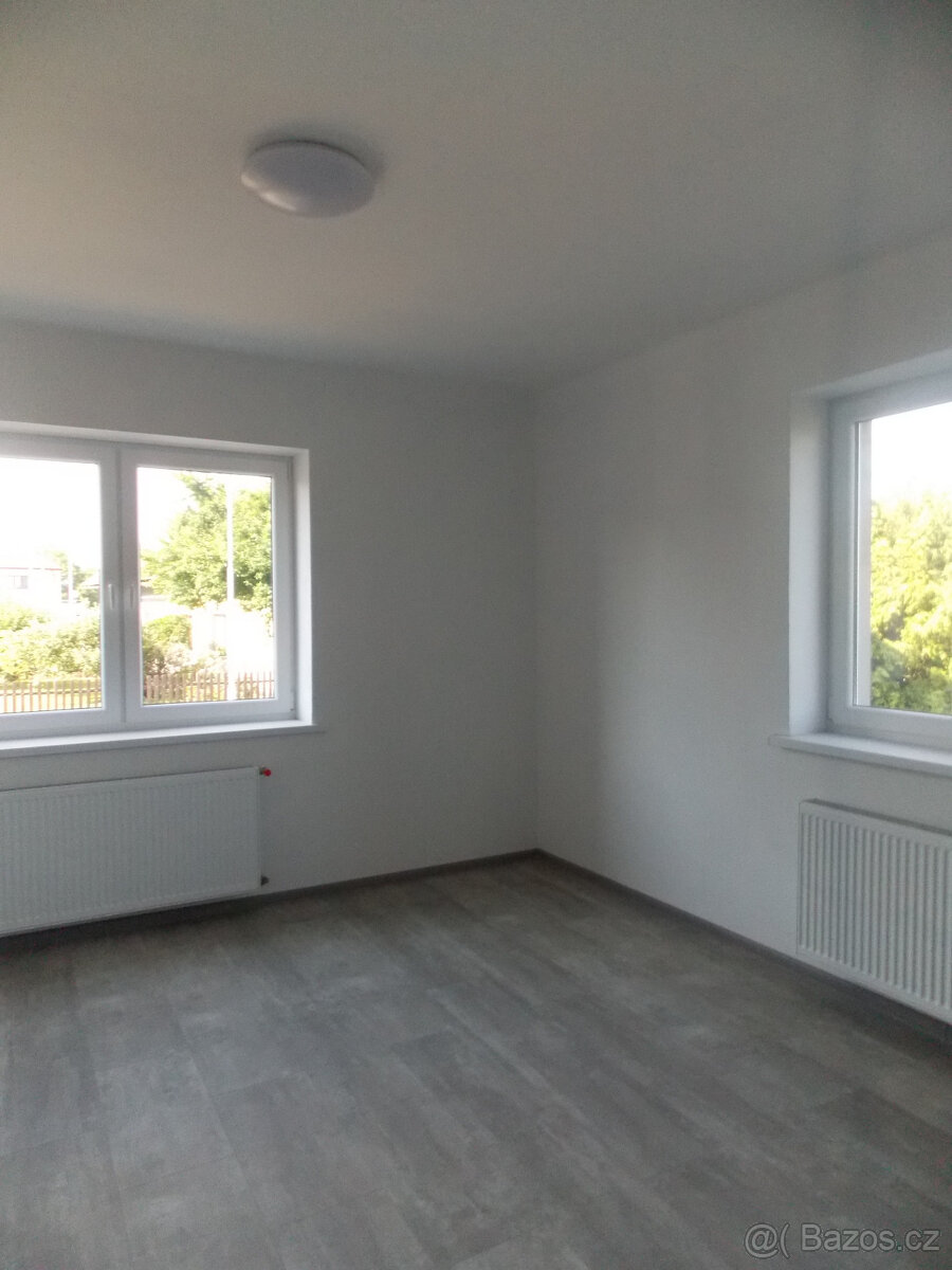 Pronájem 2+kk v Popkovicích se zahradou - 3