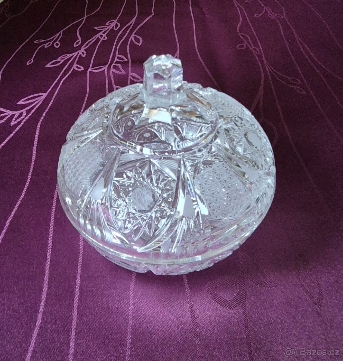 Broušená miska s víčkem - 3