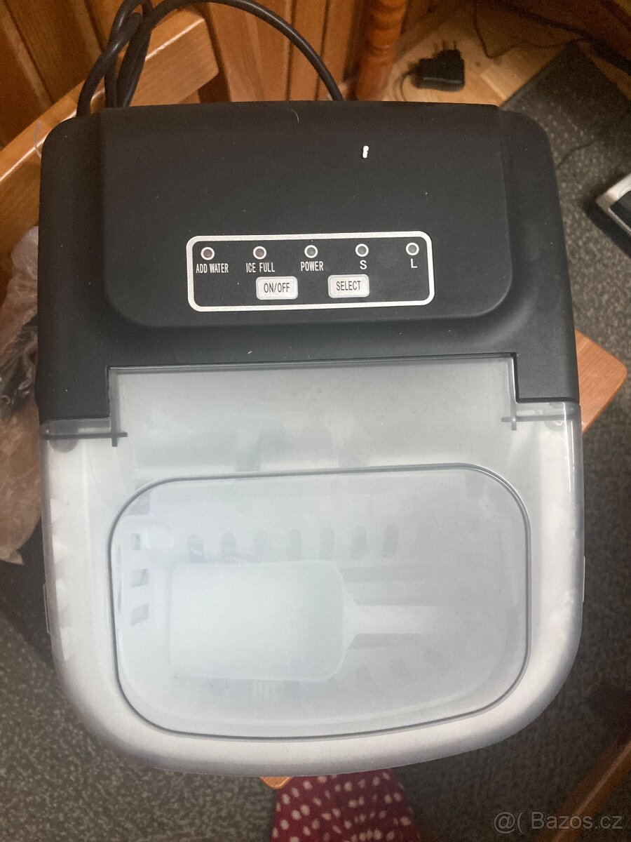 Výrobník ledu tectake - 3