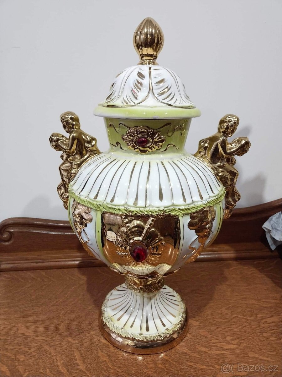 Starožitna porcelánová váza s poklopem, zlaceno, signováno. - 3