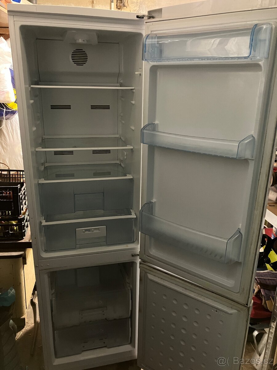 Lednička Beko CNA 29120 - 3