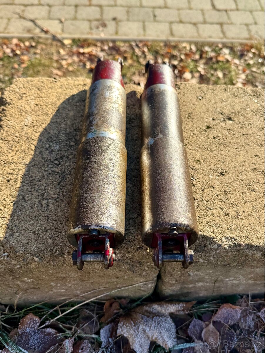 Jawa CZ 125 150 250 350 kyvacka - zadni tlumice - 3