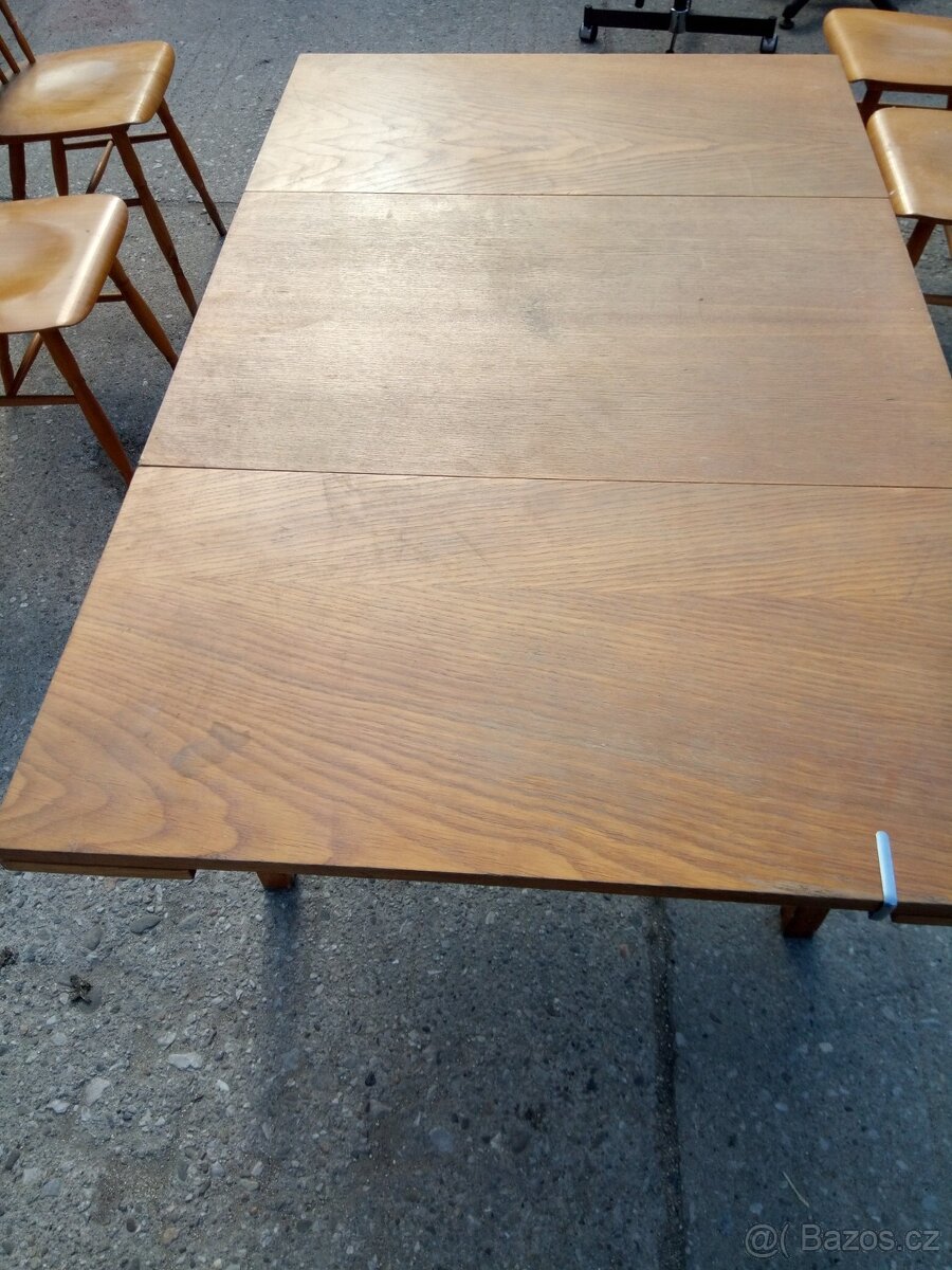 Prodám stůl a 4 židle, dýha - 3