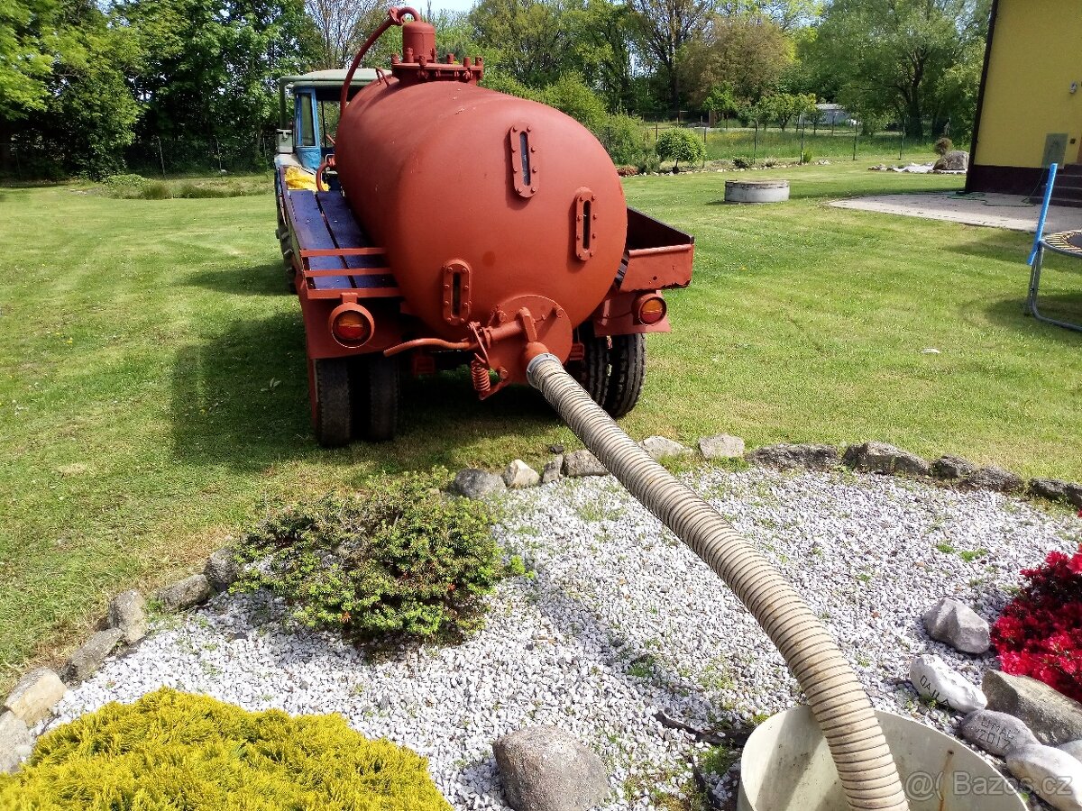 Fekální vůz za traktor - 3