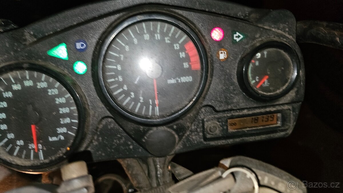 Honda CBR 600 PC 35 dily - 3