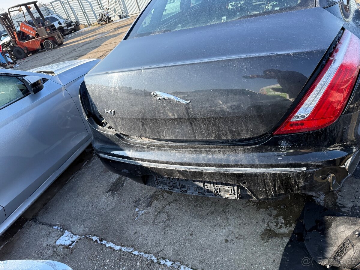 Jaguar XJ 3.0 202kw Diesel V6 Premium Luxury.Motor prodán - 3