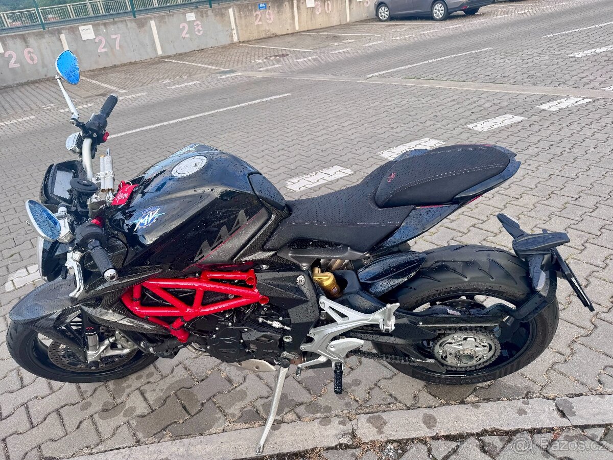 MV Agusta Brutale 800 - 3