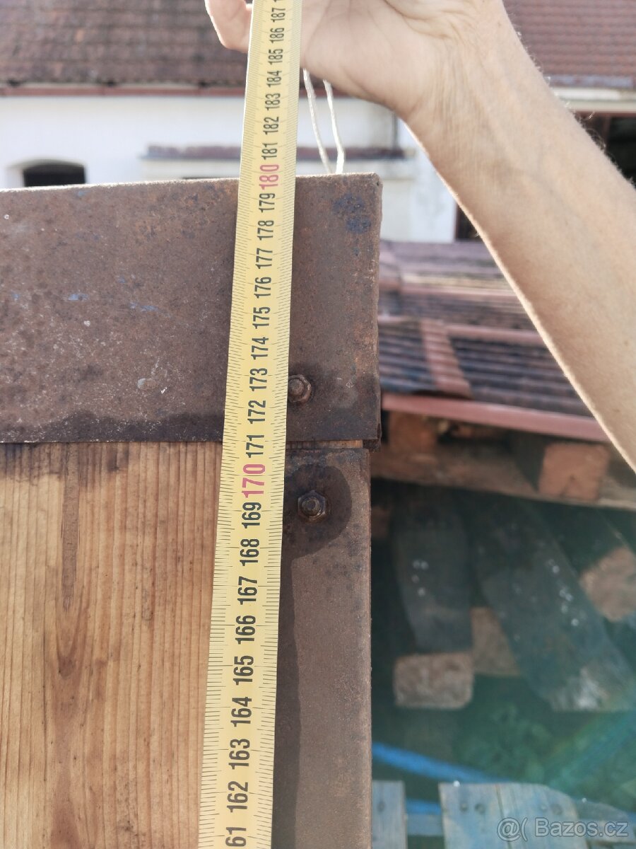 Bočnice na vlek 3.5 t. - 3