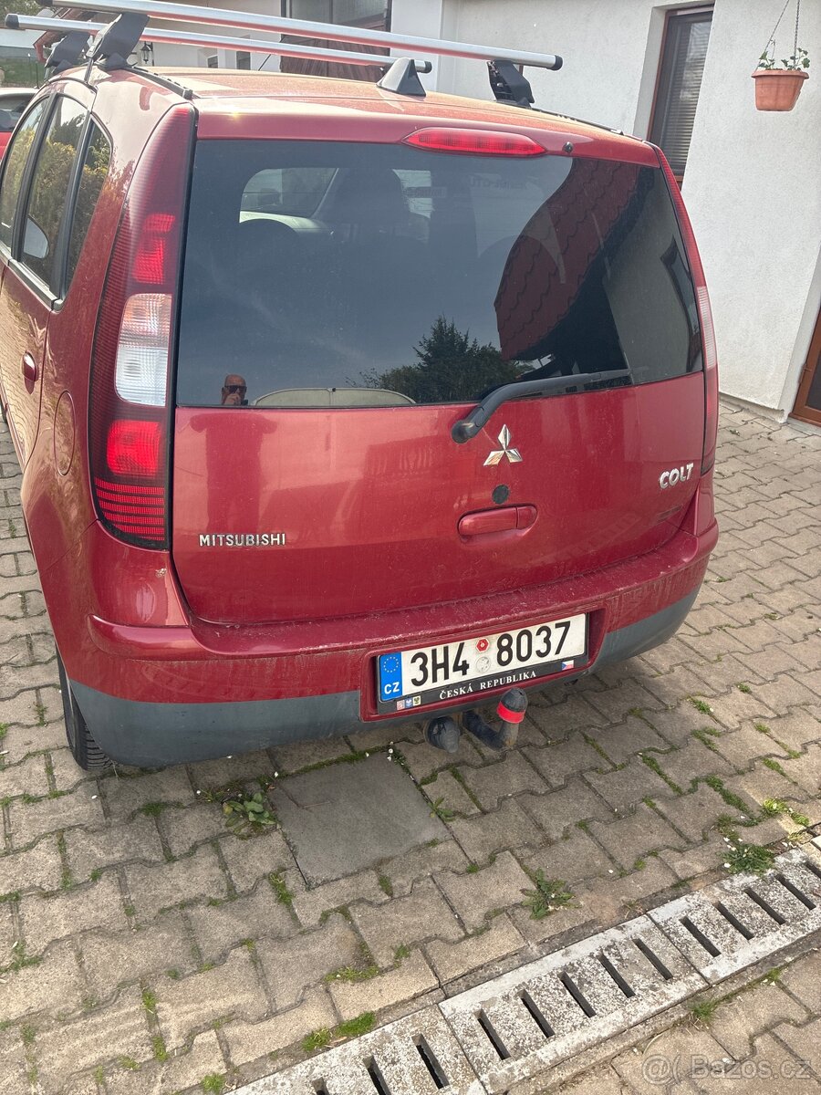 Mitsubishi Colt - 3