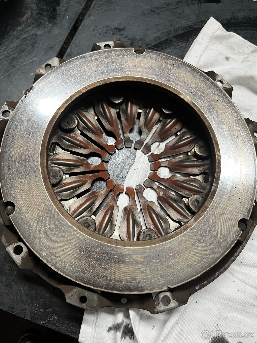 Spojka 2.0tdi 6q - 3