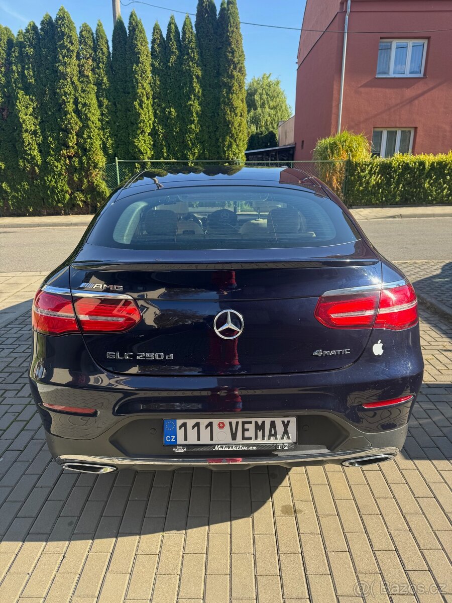 Mercedes Benz 250 Coupe AMG - 3