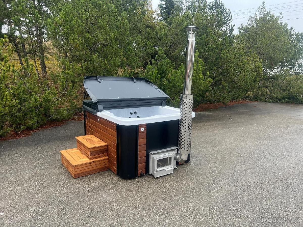 Akrylátová venkovní viřivka Marivox, hot tub, koupací sud - 3