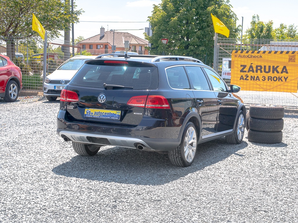 Volkswagen Passat 2.0TDI 125KW ALLTRACK 2x KOLA - 3