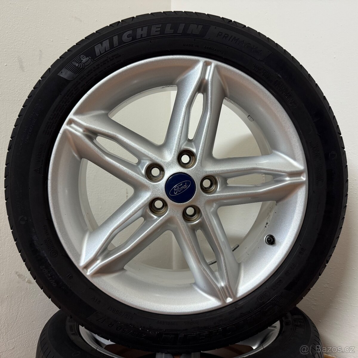 FORD FOCUS/CMAX 5x108 R17 ET50+LETNÍ 215/50R17 6mm - 3