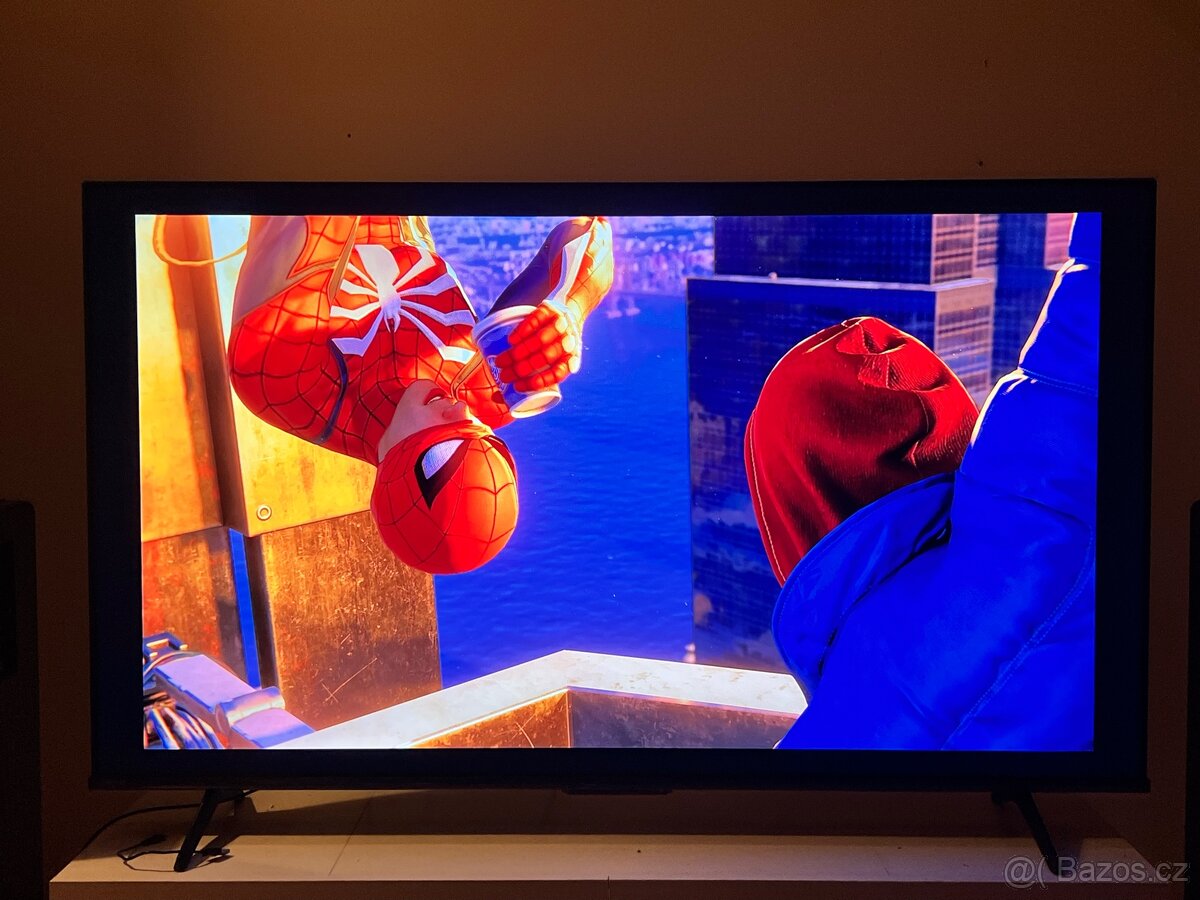 PlayStation 4 1tb psát SMS ozvu se - 3