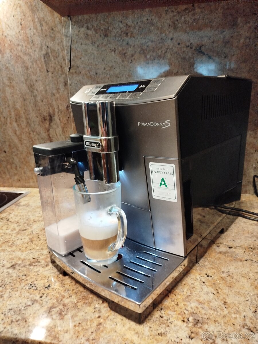 Automatický kávovar DeLonghi PrimaDonna S - 3