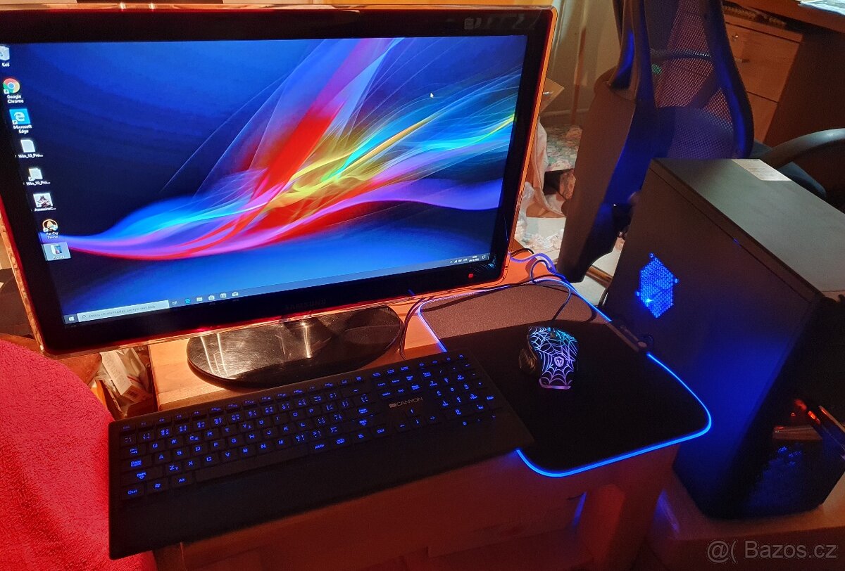 Gamer Neon PC s 23" Samsung LCD - 3