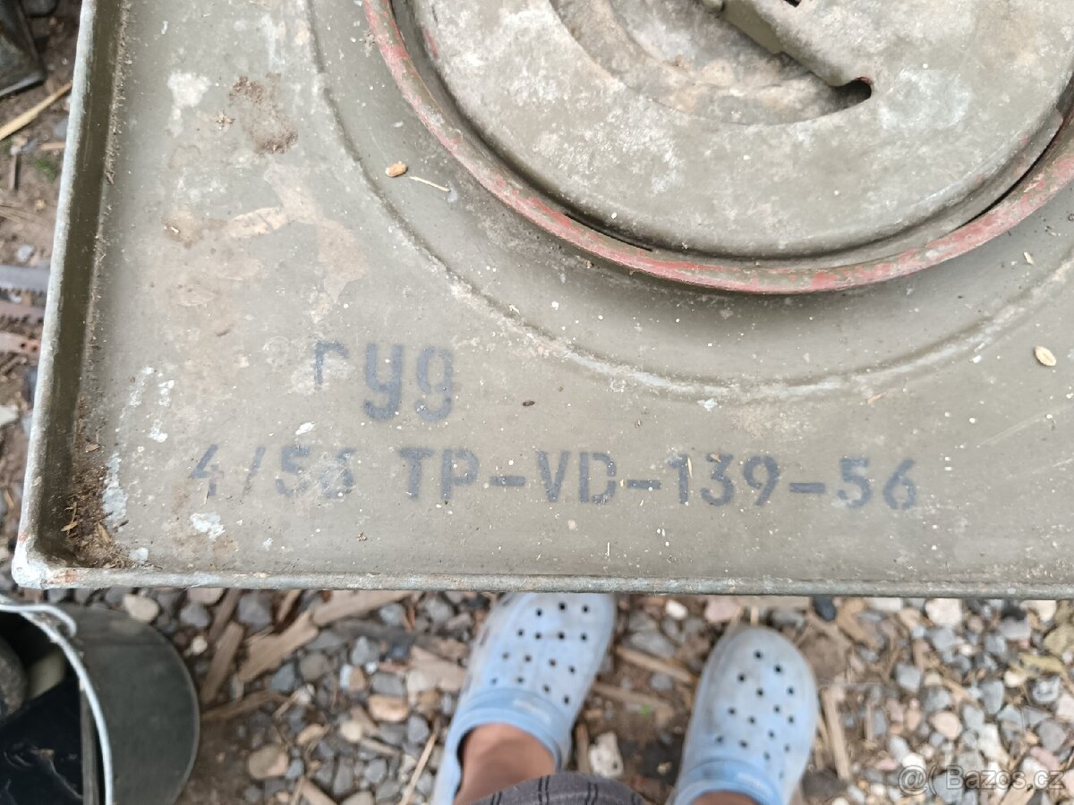 Vojenské železné bedny - 3