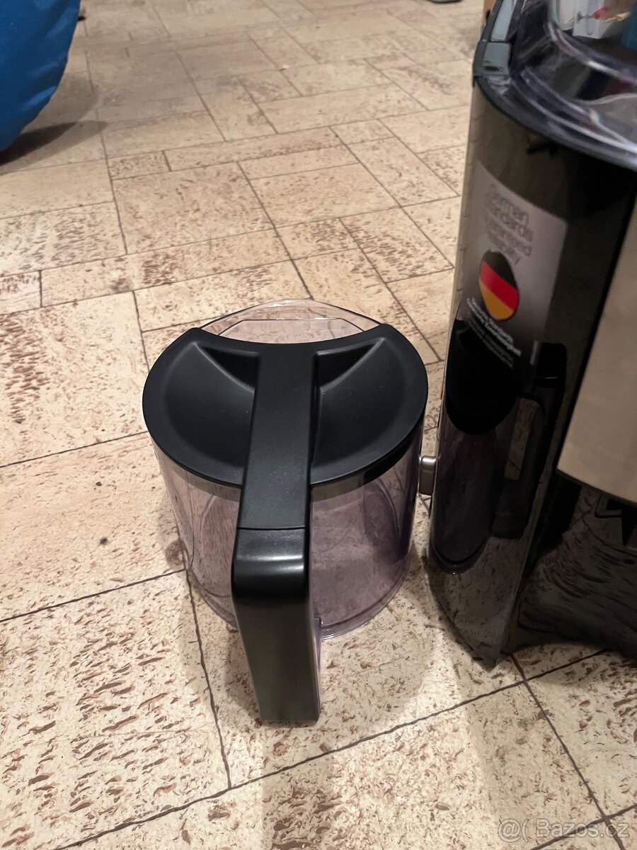 Odšťavňovač Bosh - 3