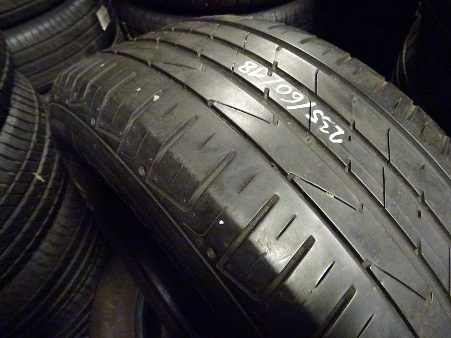 Letní pneu Hankook, 235/60/18, 2 ks, 5,5-6 mm - 3