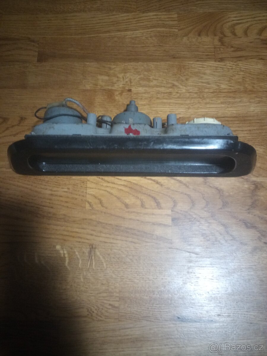 Prodam budíky na škoda 1000mb - 3