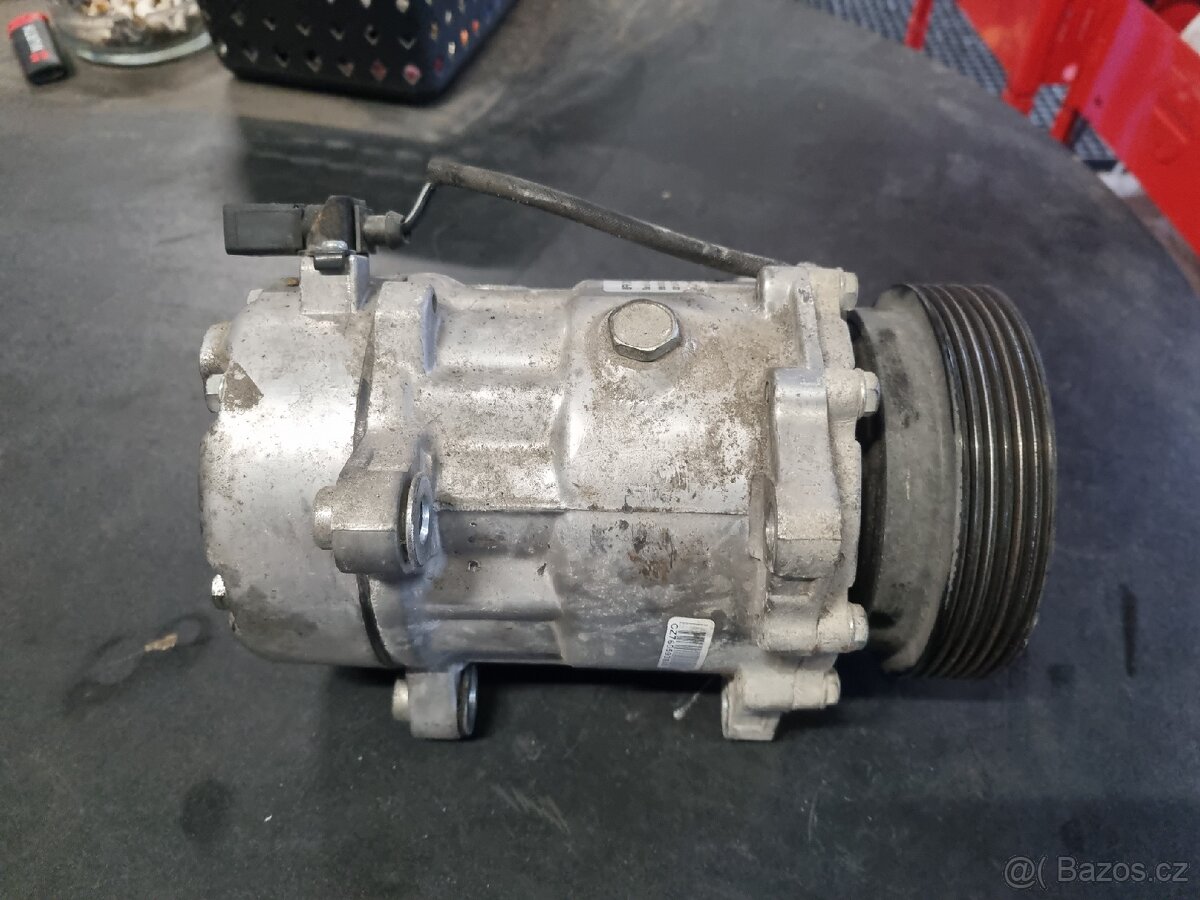 Kompresor klimatizace Hella - octavia, golf, sharan - 3