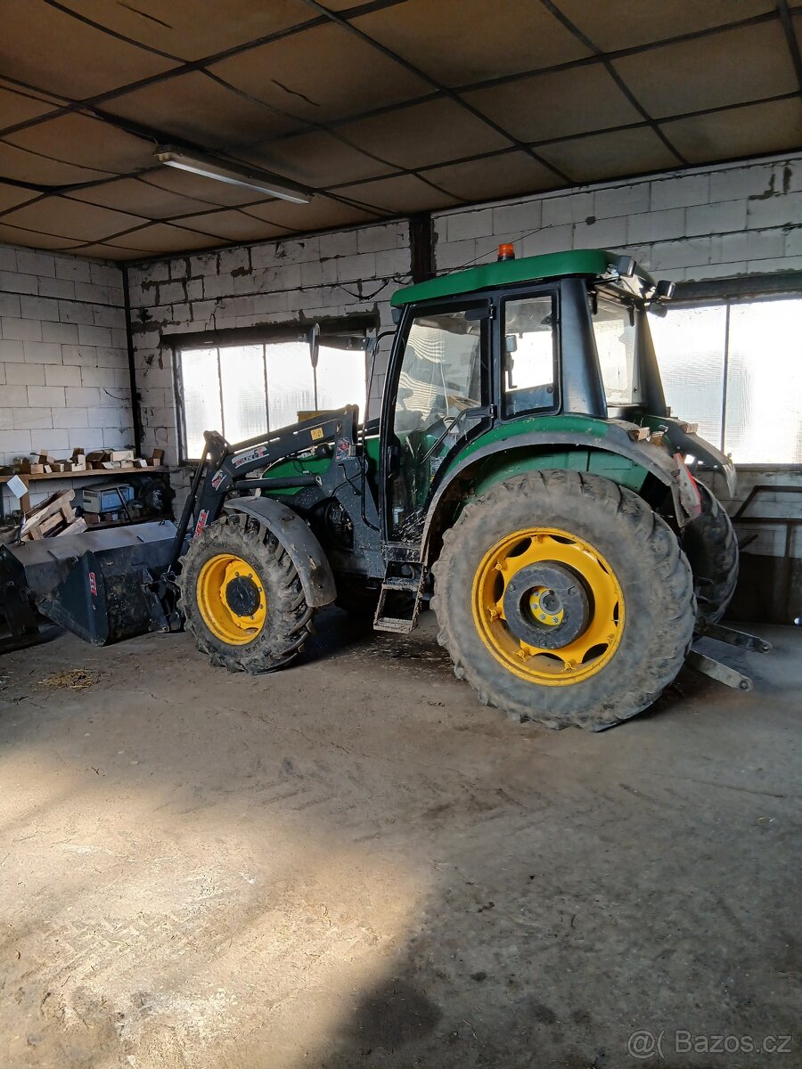 Biso Tiger X80 s čelním nakladačem. - 3