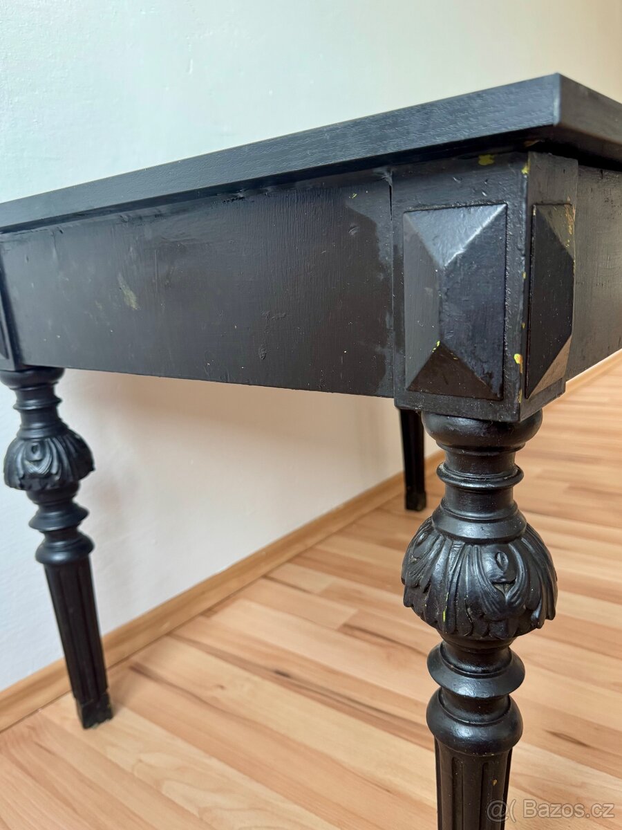 Starožitný konferenční stolek - 3