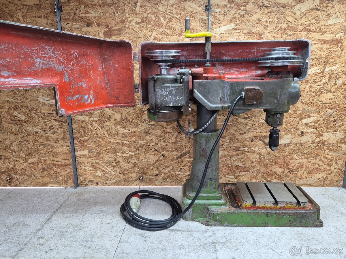 Vŕtačka jihokov V-16 1958 - 3