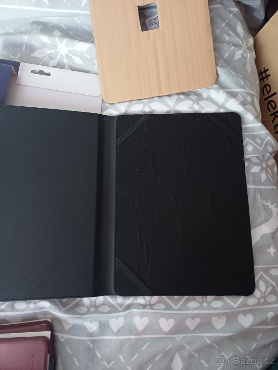 Univerzální pouzdro na tablet - 3