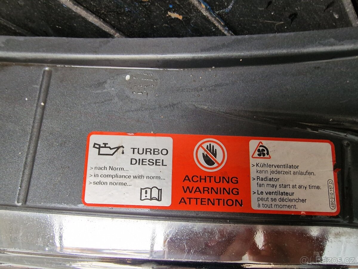 Mříže Audi 8e0853651 Q - 3