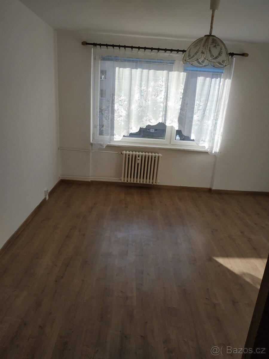 Pronájem 1+1 Karviná Ráj - 3