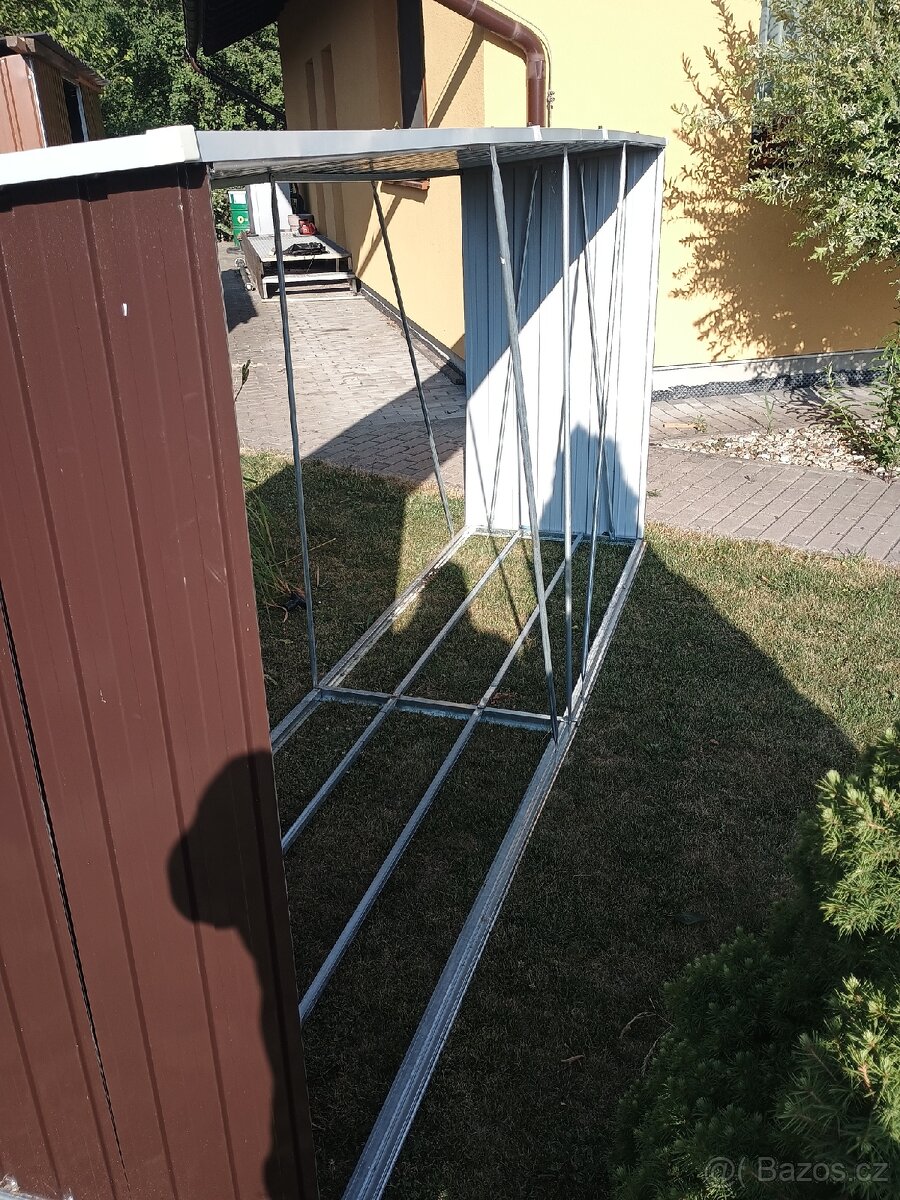Přístřešek na dřevo - 3