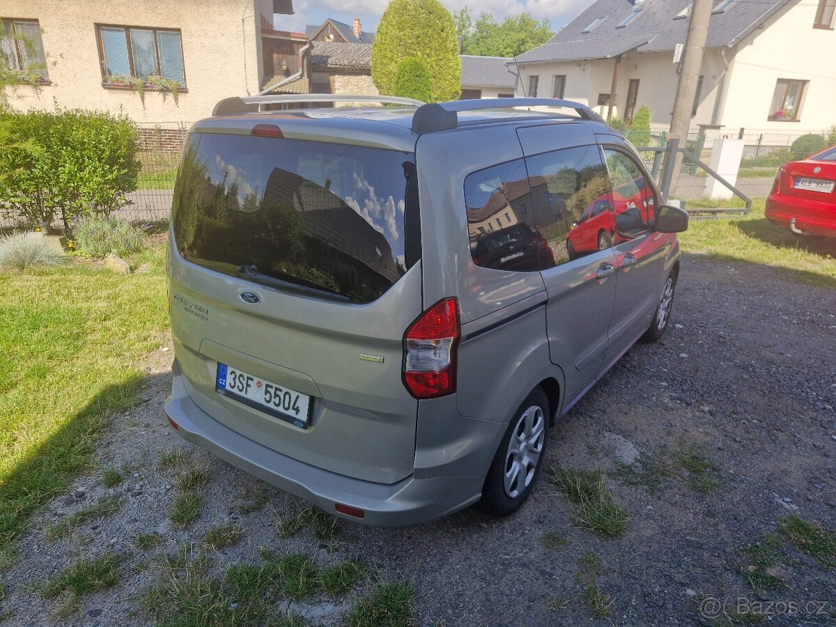 Ford Tourneo Courier - 3