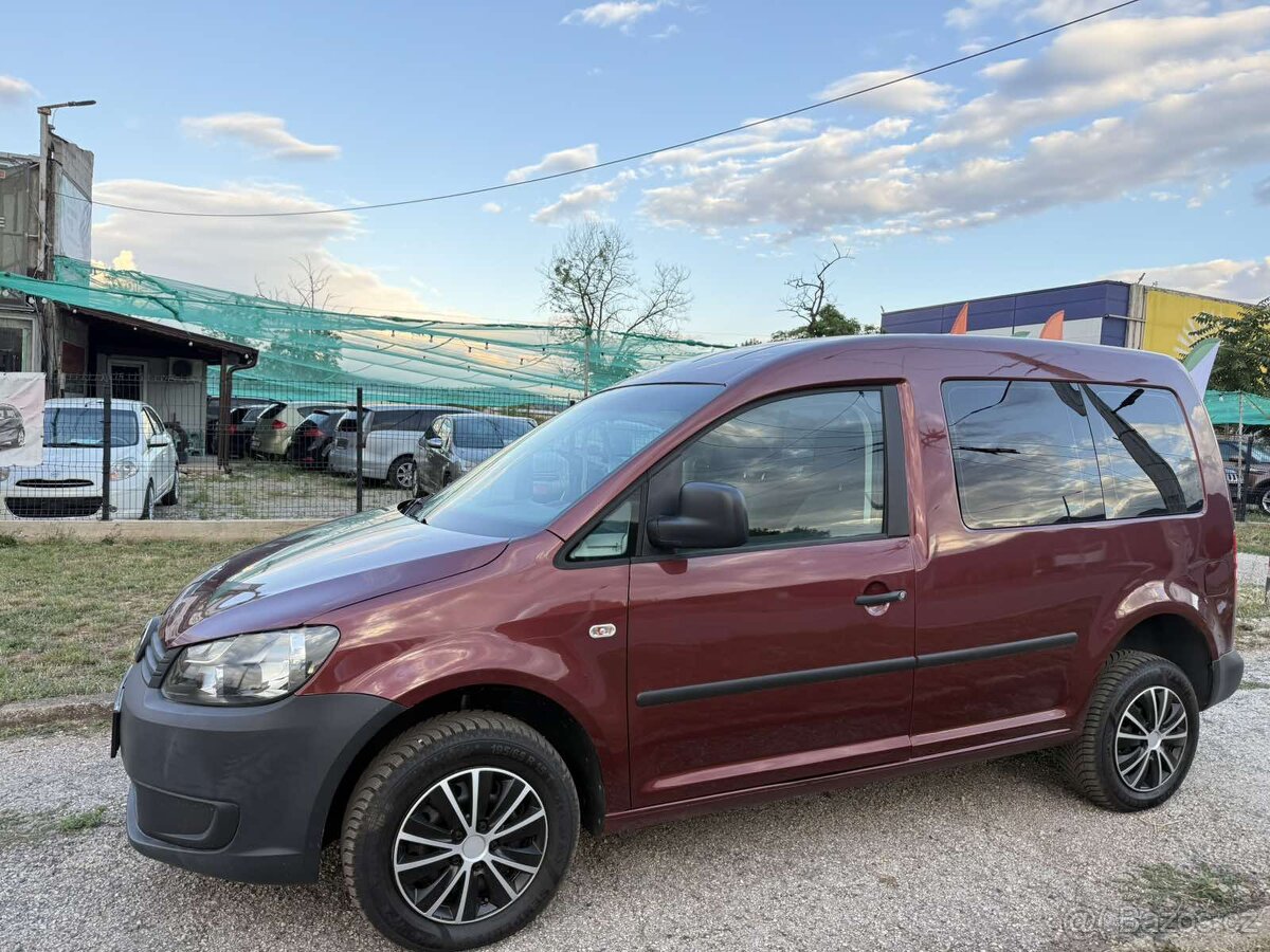Volkswagen Caddy 4x4 2.0 TDI - 3