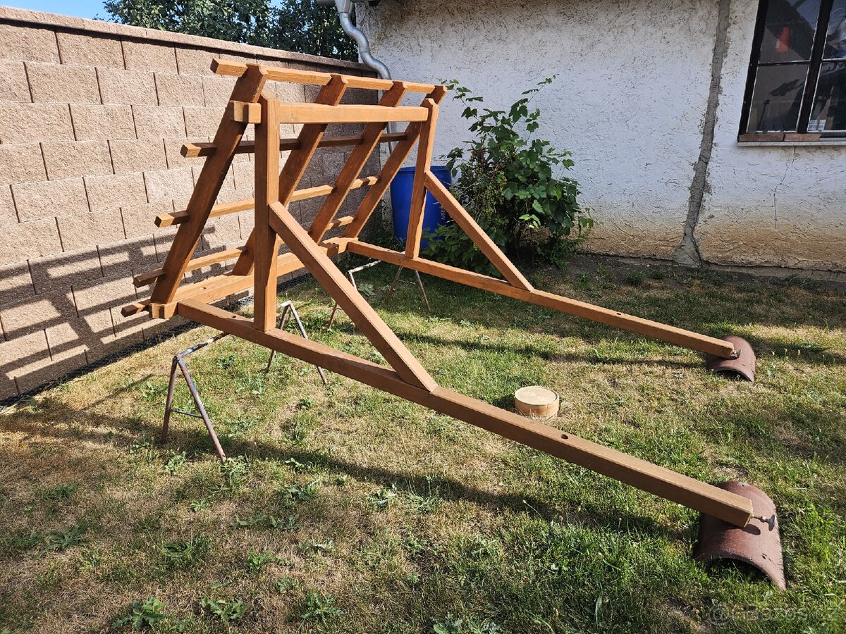 Dřevěný přístřešek nad dveře - 3