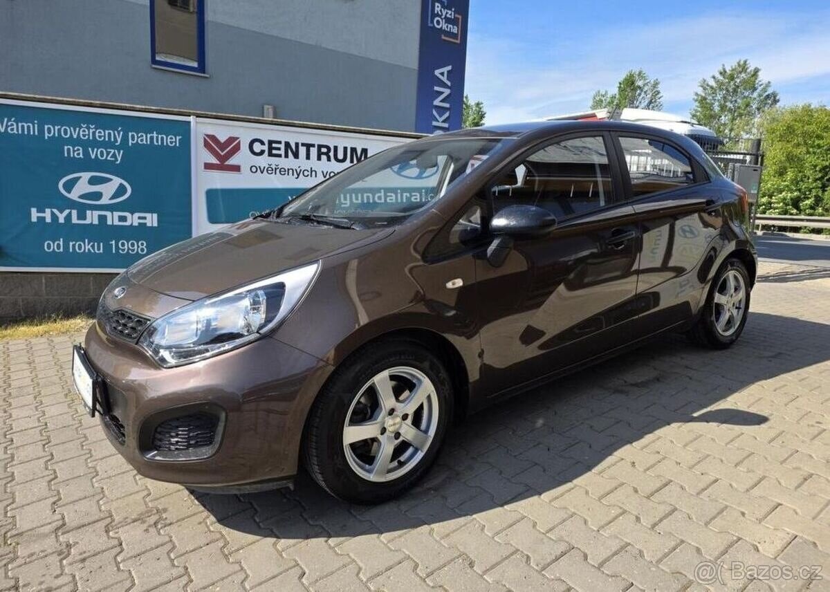 Kia Rio 1.4-1MAJITEL-SERVISOVÁNO-KLIMA - 3