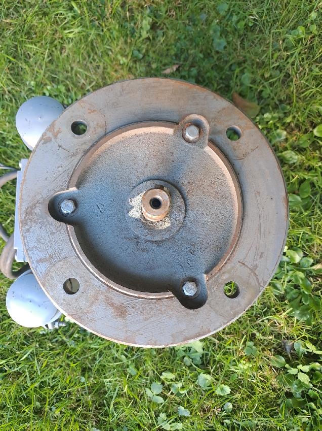 Elektromotor přírubový 220V, 0,75 Kw, 2840 ot. - 3