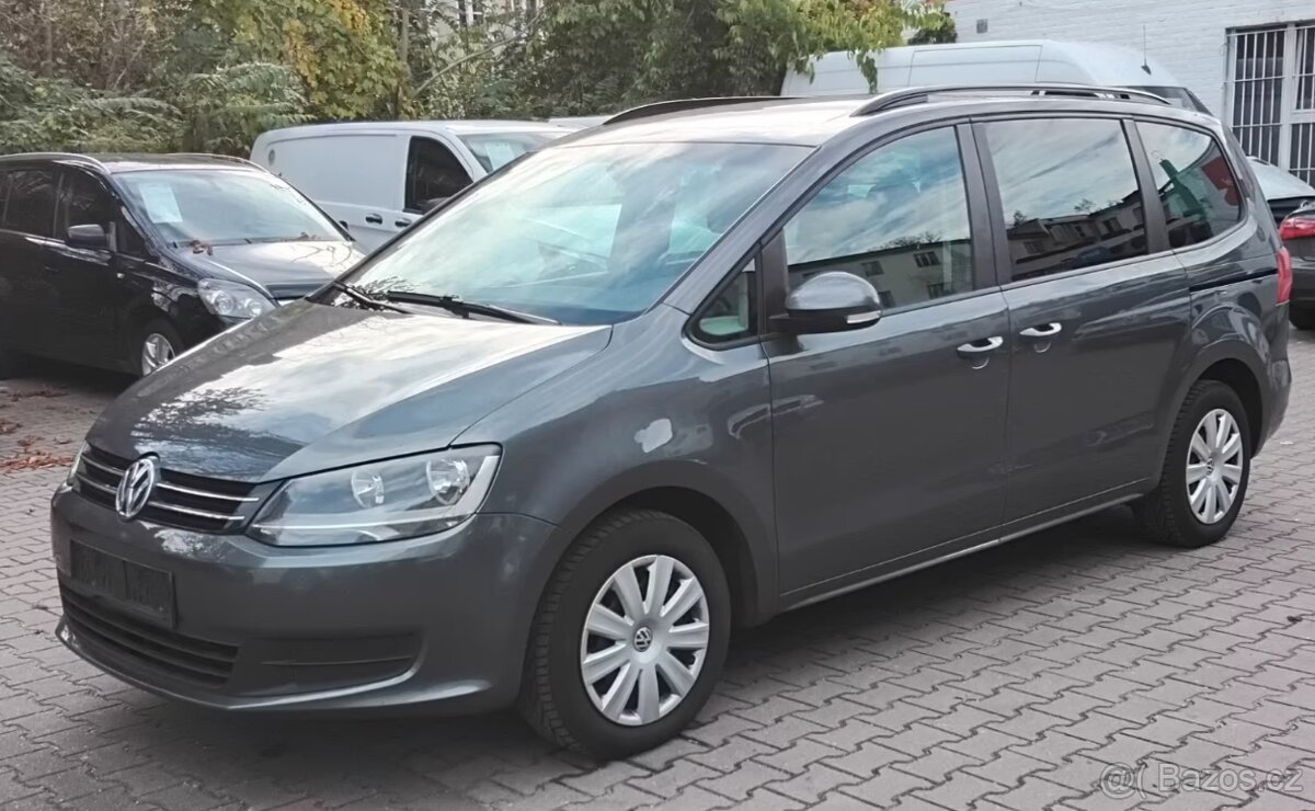 Volkswagen Sharan 2,0TDI Trendline 103kw - 3