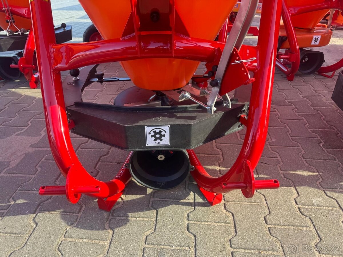 komunální sypač mini - 3