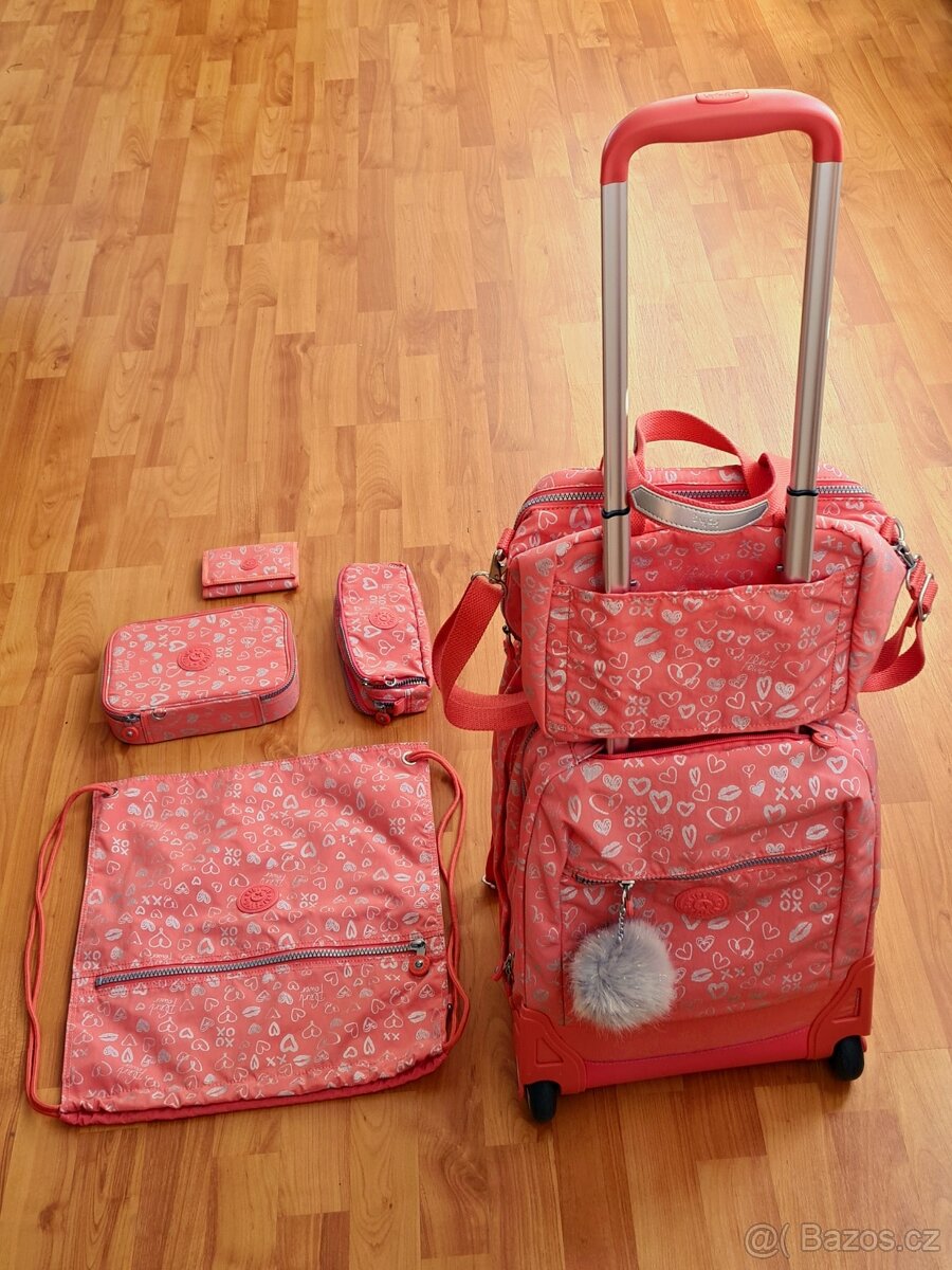 492 - NOVÝ, nepoužívaný školní set KIPLING - SLEVA 40% - 3
