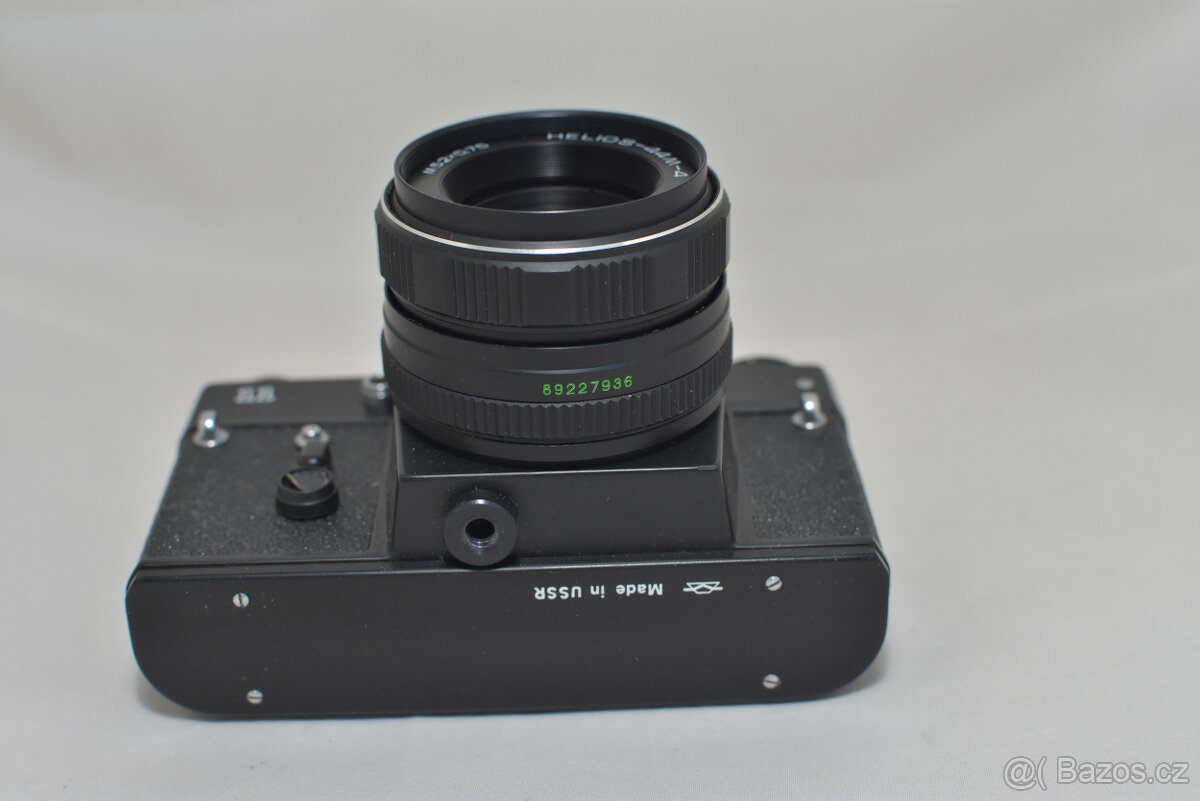 ZENIT 11 + HELIOS - 44M -4 + BRAŠNA. / TOP STAV - 3