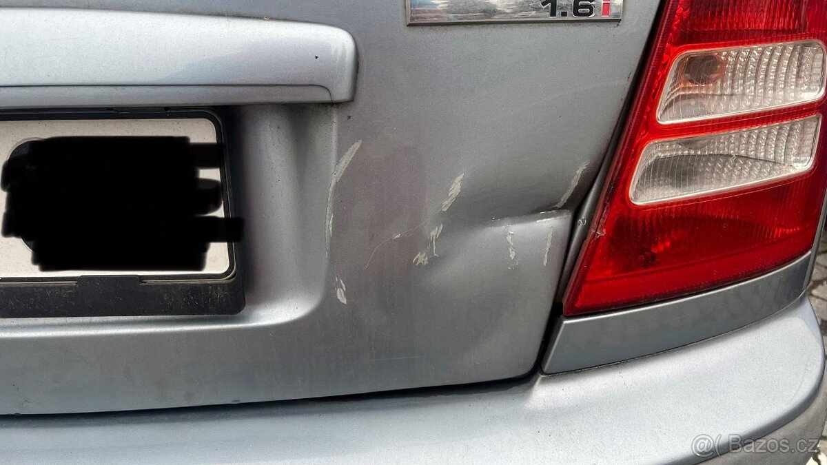 Škoda Octavia 1.6i - 3