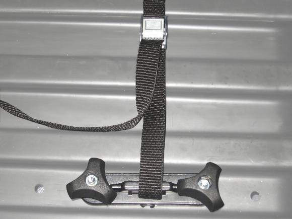 Střešní box na auto – HAKR Future Line 390 - 3