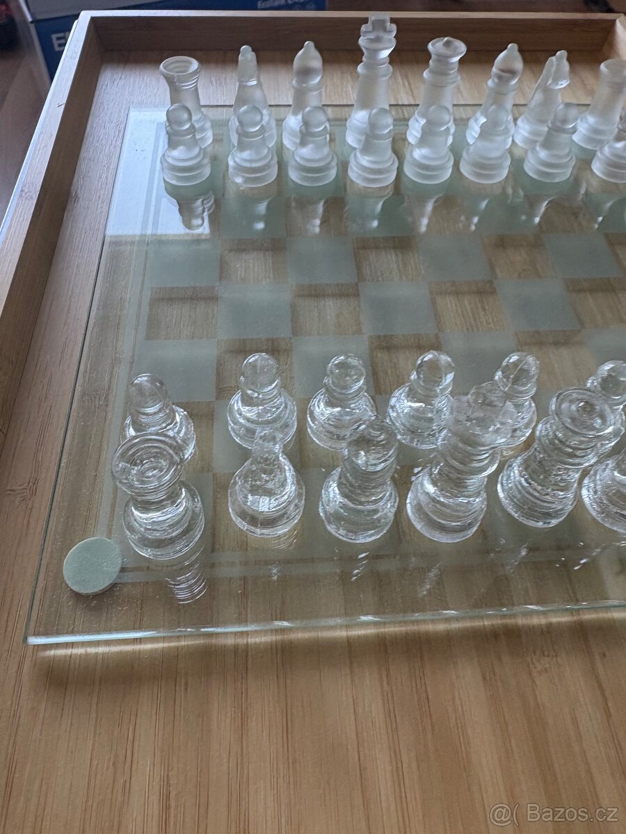 Šachy skleněné - 3