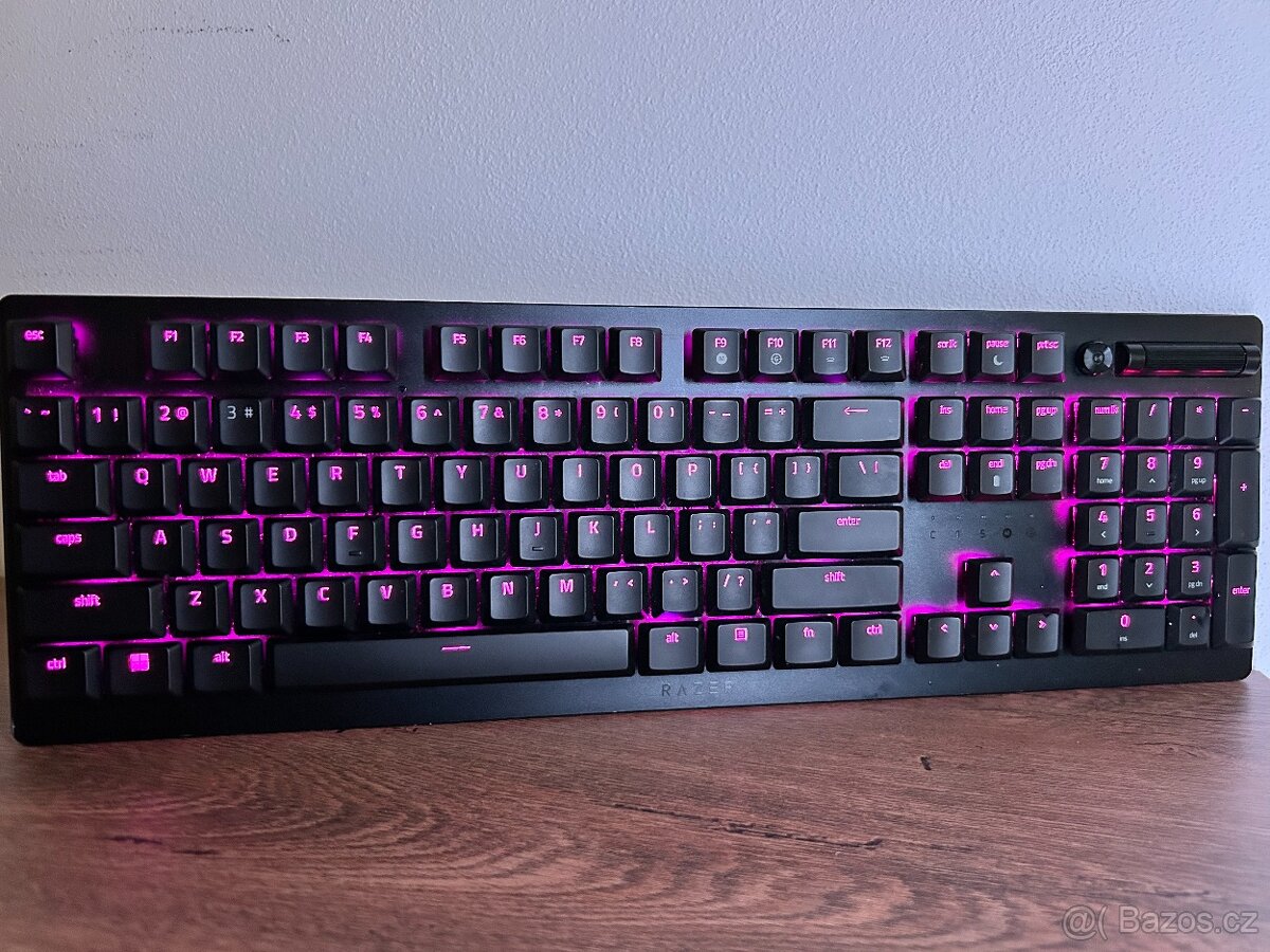 Razer deathstalker V2 PRO - 3