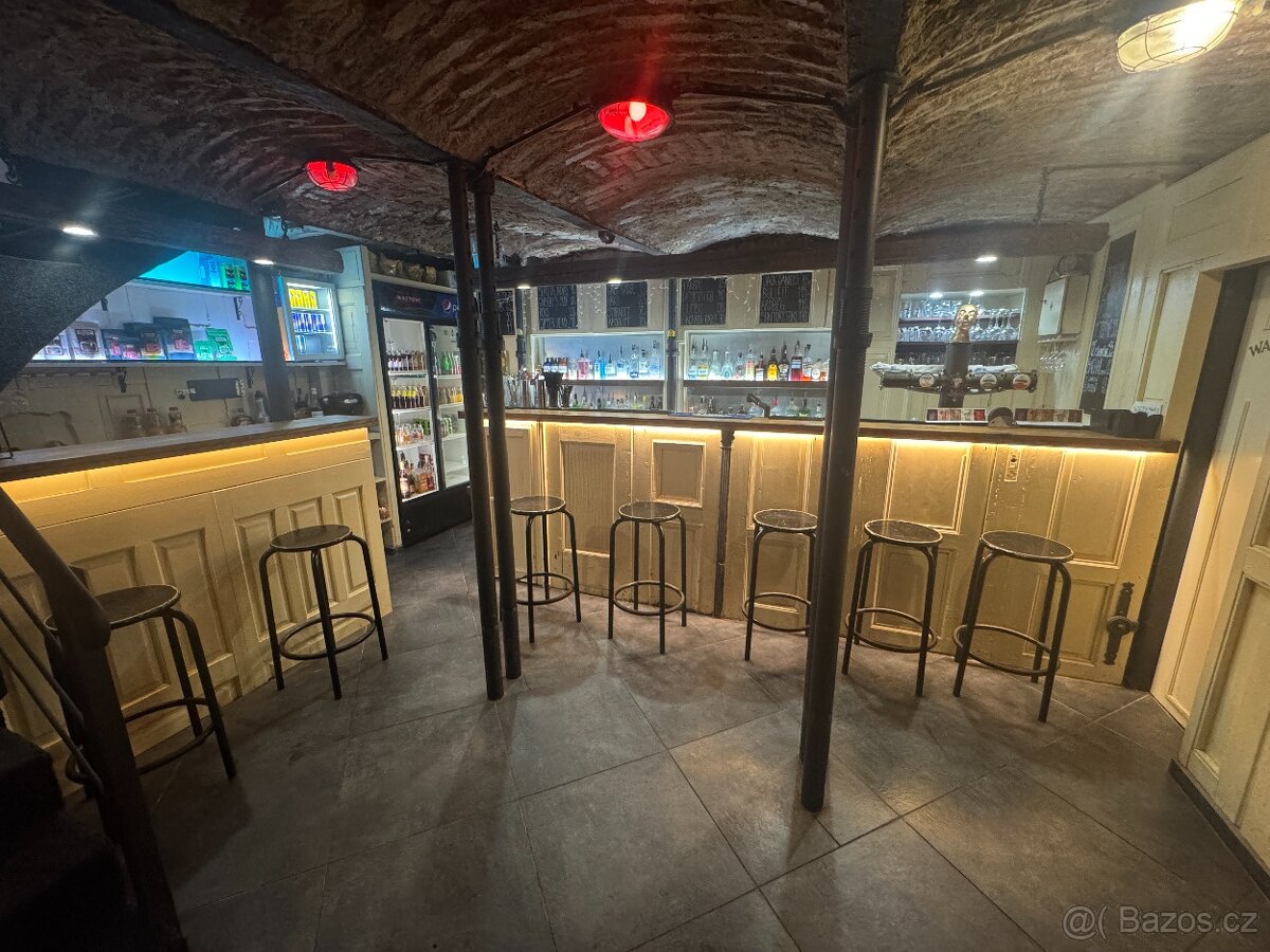 Pronájem baru v centru Liberce - 3
