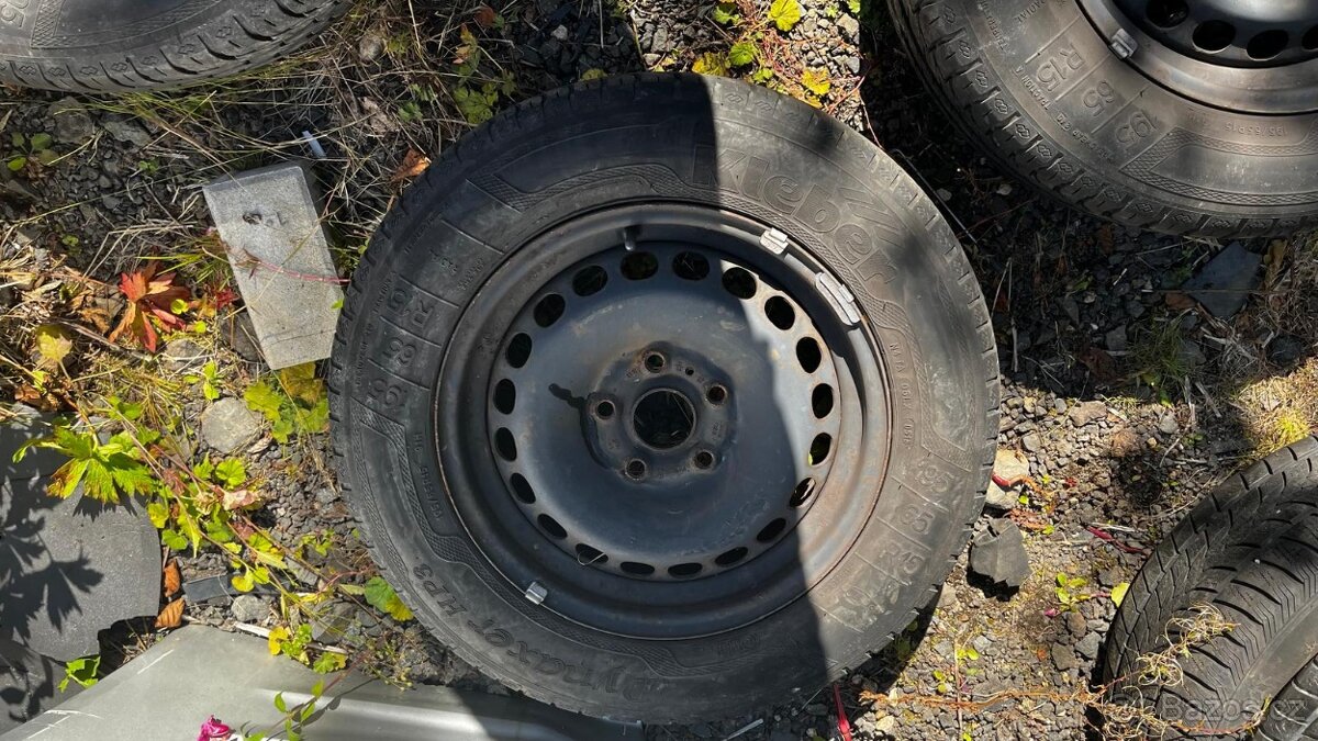 Disky 5×112 15" letní pneumatiky kleber 195/65R15 DOT 051 - 3