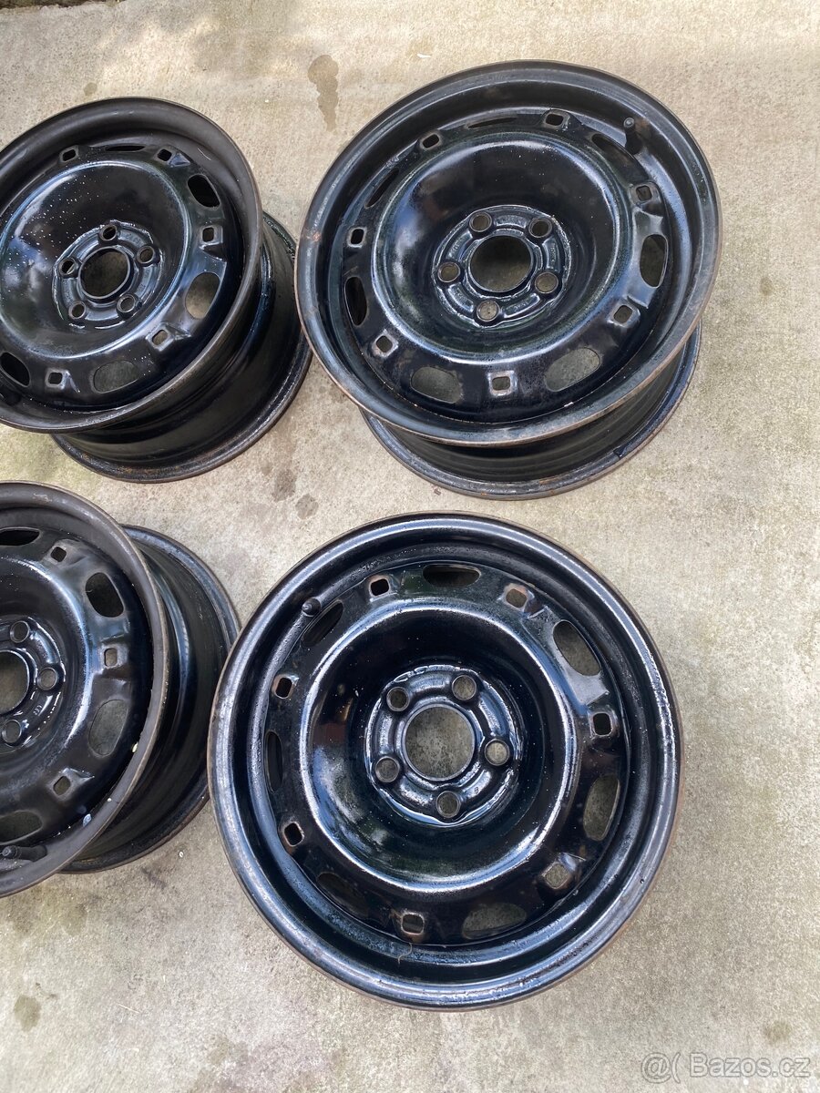 Plechové disky 4 ks Velmi dobrý stav - 3