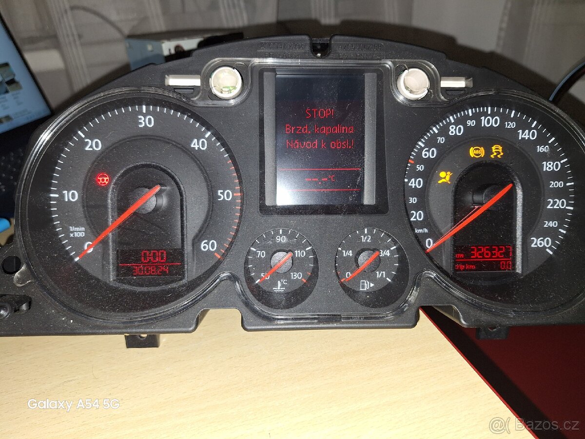 Passat b6 budíky, maxidot. - 3